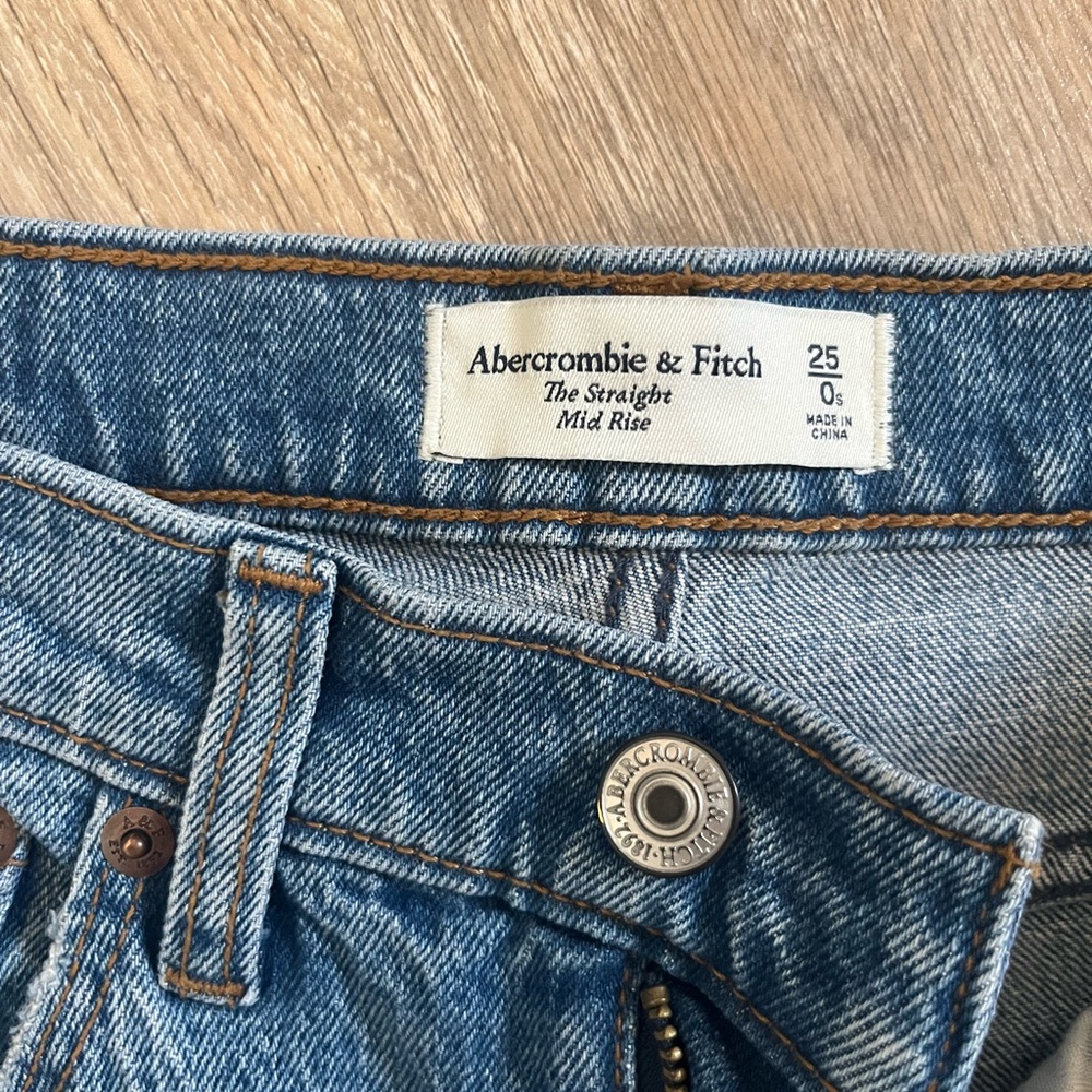 Abercrombie Straight Mid Rise Jean